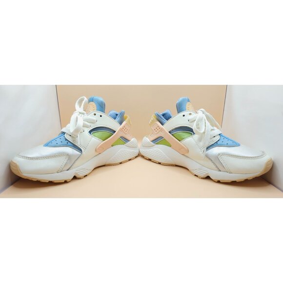 Women's Nike Air Huarache SE Pastel Colors & White Sun Club Sneakers Size 6.5 - Picture 5 of 15